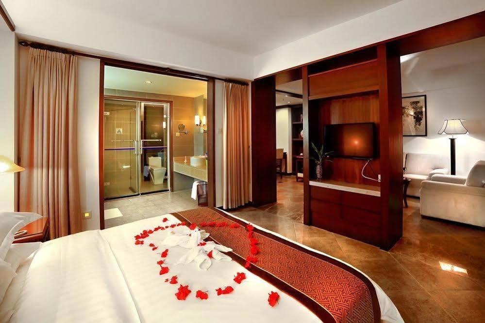 Haiyue Bay Holiday Hotel Sanya Exteriör bild